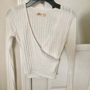 Hollister white top